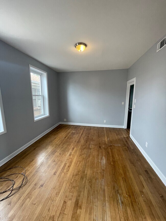 4920 W 30th St Unit 2R
