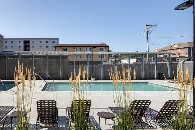 Photo - Campustown | Student Apartments