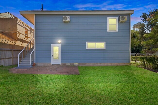 Photo - 1415 Avenue H