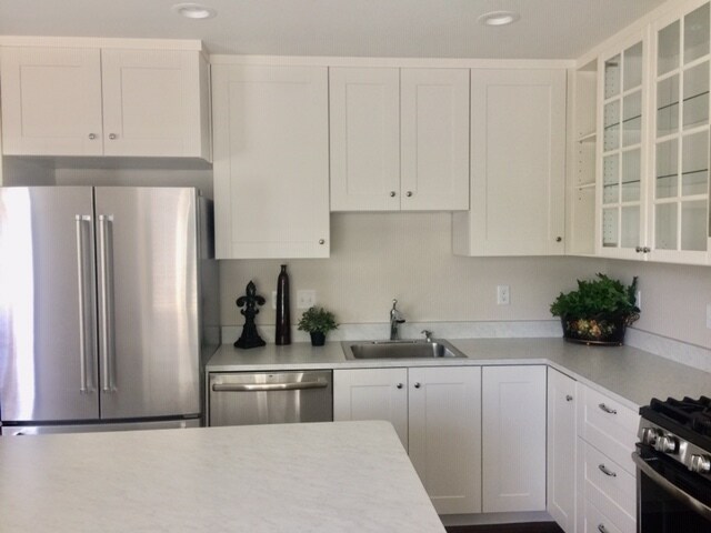 Photo - 110 W 10th St