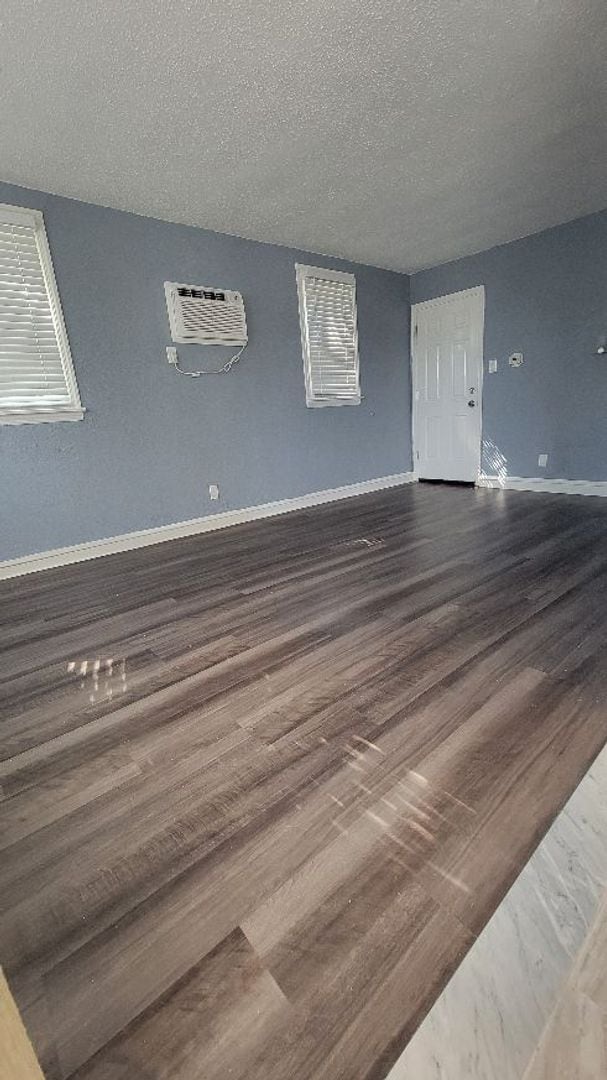 Photo - 7703 Woolston Ave Unit 2