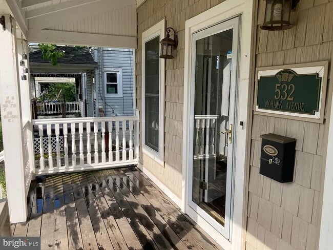 Photo - 532 MOHAWK Ave Unidad A