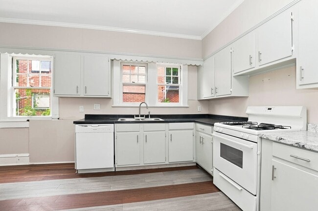 Photo - 1602 Walker Ave