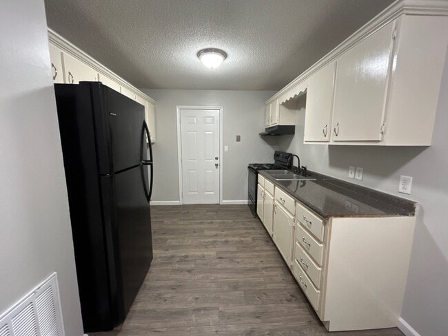 Photo - 25 Georgian Cv Unit L