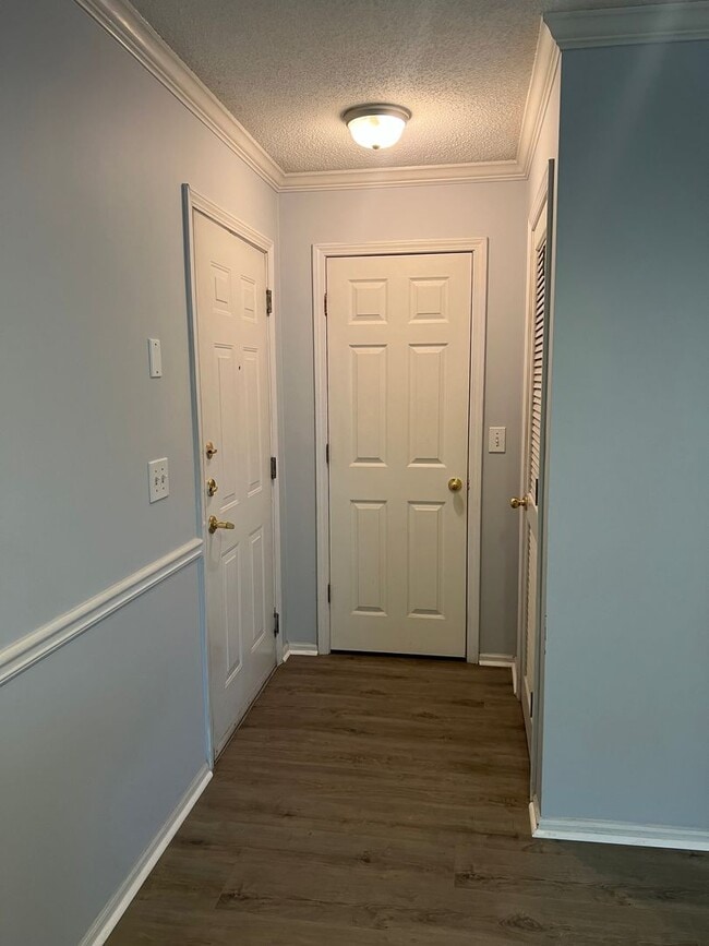 Photo - Great First Floor Condo in the Reserve at Woodbridge