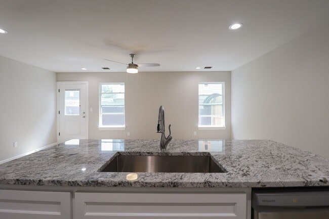 Photo - New Construction 3 Bedroom | 2.5 Bathroom | 1,650 sqft | Sand Springs