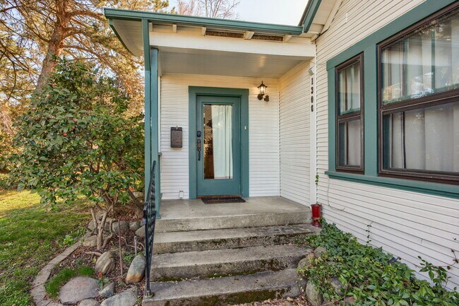 Photo - 1306 Reddy Ave