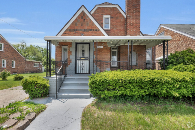 Building Photo - 18481 Washburn St Rental