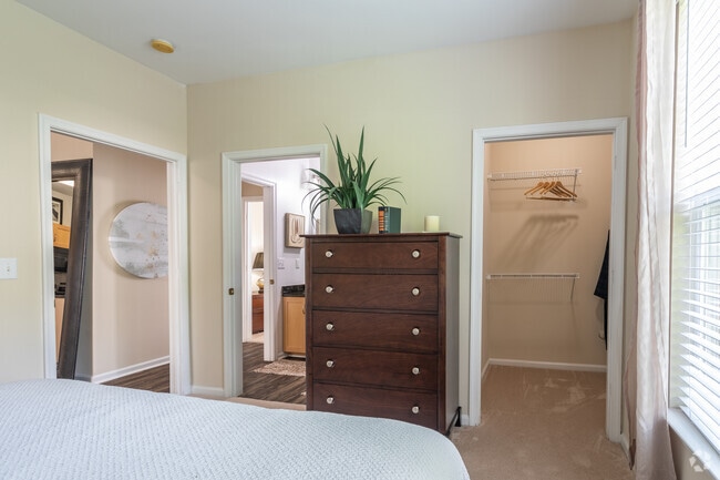 2BR,2BA,-1034SF, The Seaport