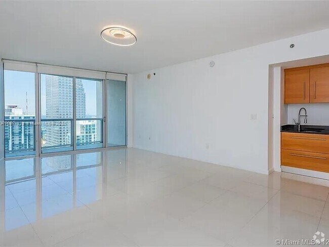 Building Photo - 475 Brickell Ave Unit 4710 Rental