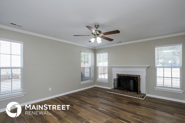 Photo - 756 Georgie St