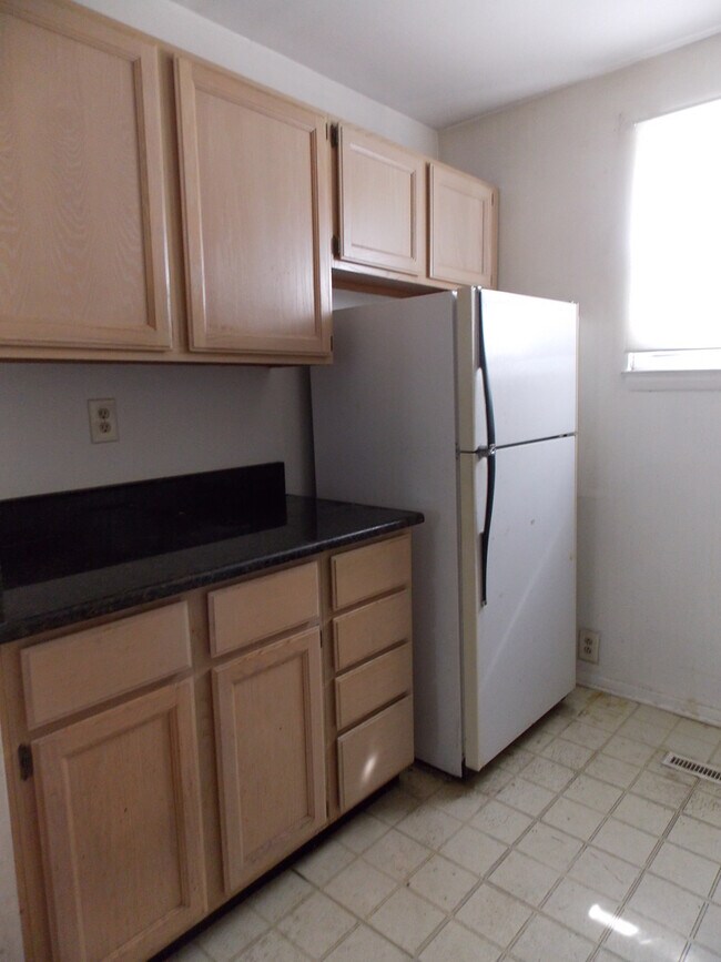 Coming Soon! First Floor Two bedroom Condo House Rental in Baltimore