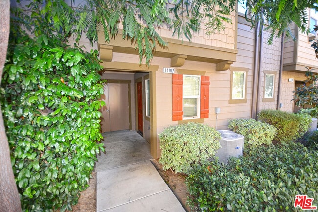 Photo - 14107 W Birch Ln