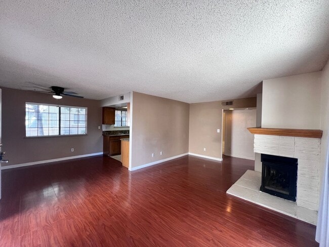Photo - 101 Luna Way