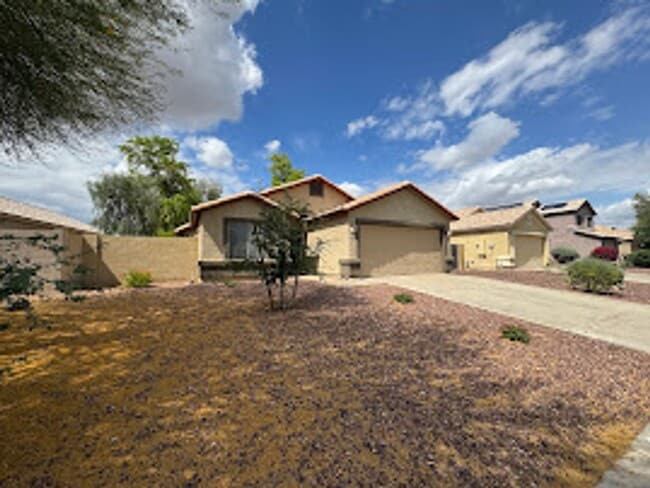 BEAUTIFUL 3 BEDROOM 2 BATHROOM HOME IN GOO... - BEAUTIFUL 3 BEDROOM 2 BATHROOM HOME IN GOO...