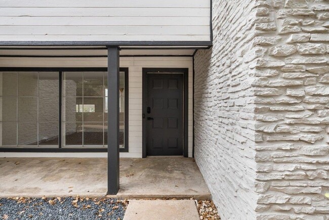 Photo - 2204 Toro Canyon Rd