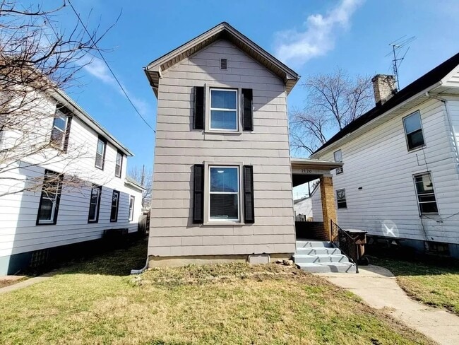 Building Photo - 2120 Elmo Ave