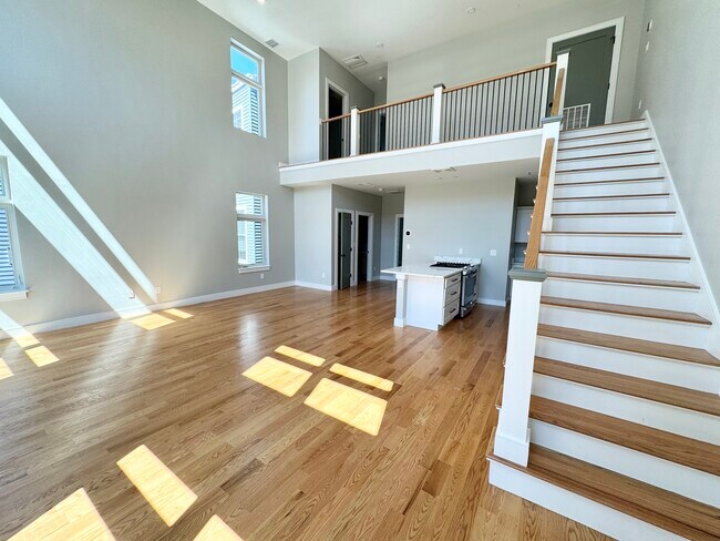 Building Photo - 16 Baker Ct Unit 5