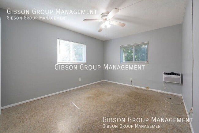 806 NE 16th St Unit 4