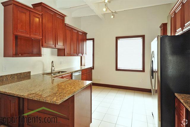 Interior Photo - Gallery 3450 Rental