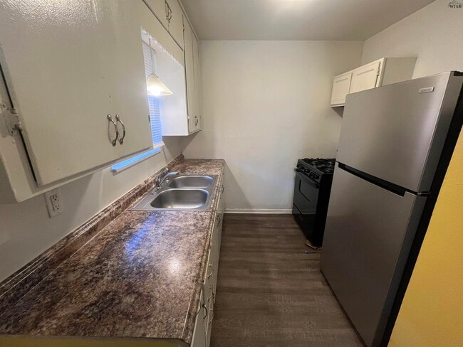 Photo - 1900 Huff St