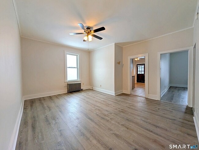 Photo - 516 Main St Unidad D