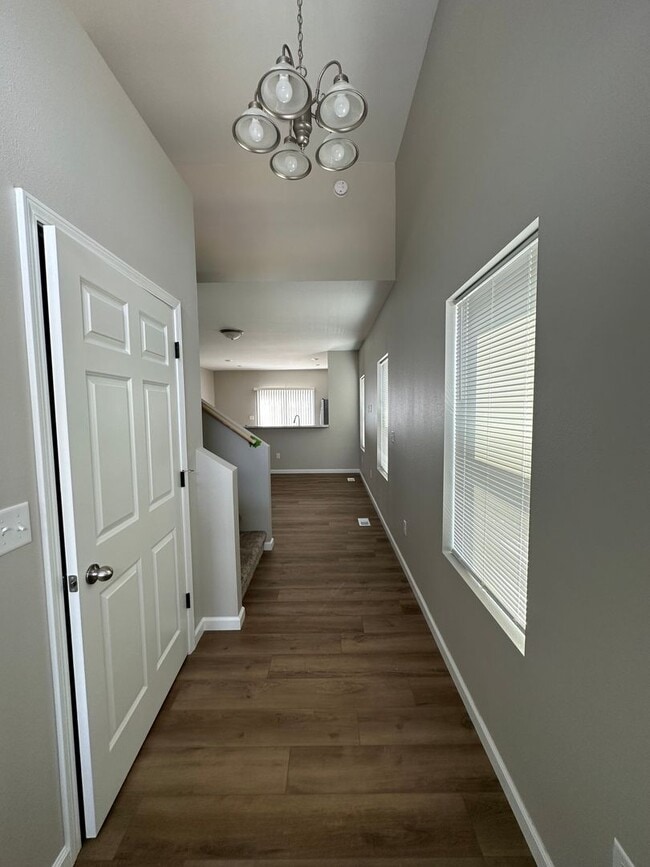 Photo - 2554-2550 Granite Dr NW