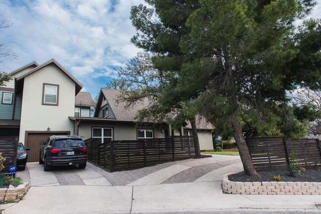 Photo - 2901 Gem Cir