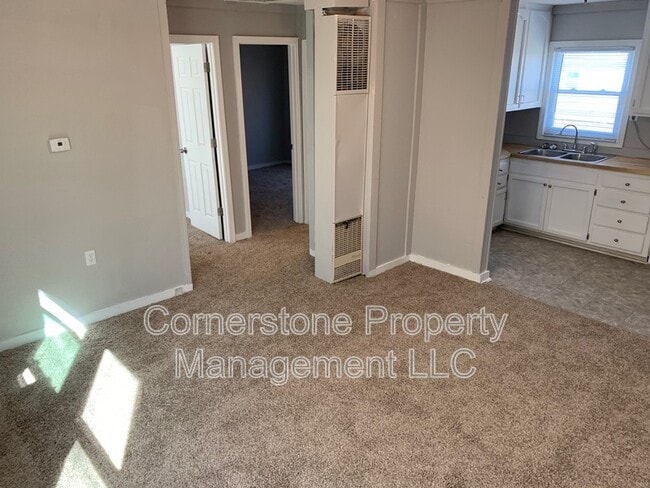 Photo - 8195 Center Dr