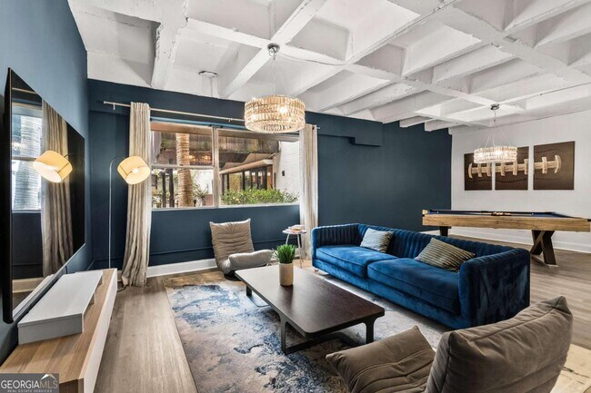 Photo - 3645 Peachtree Rd NE Unidad 111