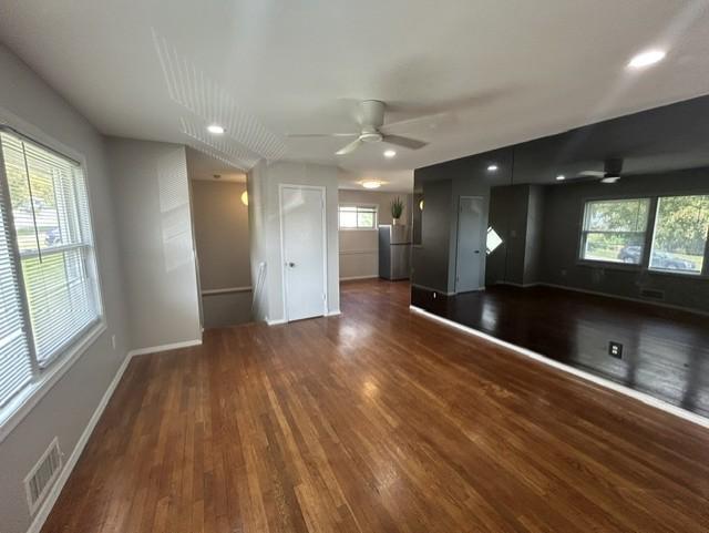 328 W Edmonston Dr