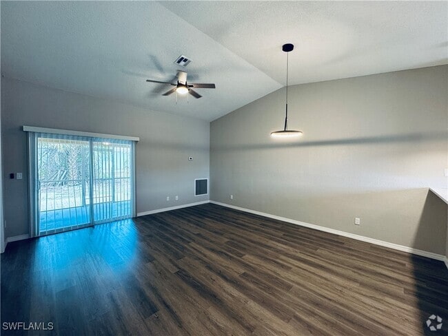 Building Photo - 17418 Dowling Dr Rental