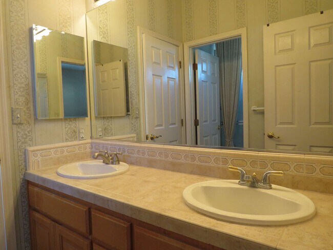 Photo - 4717 Sandyford Ct