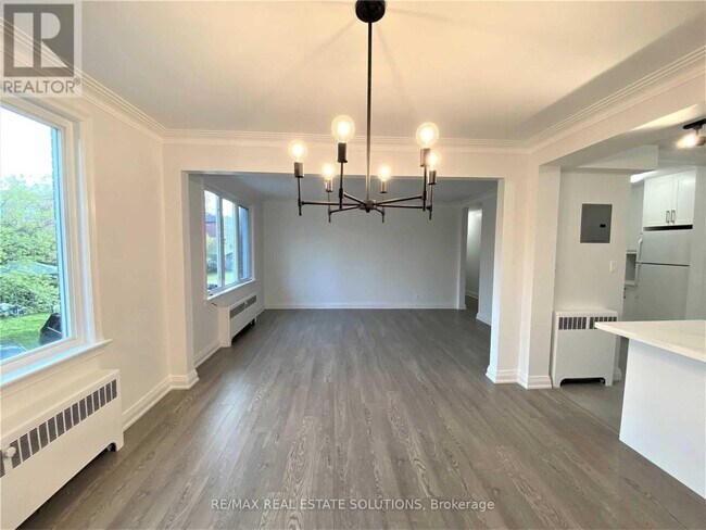 Photo - 5 Warwick Ave Unité 2