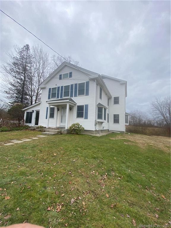 Photo - 119 Main St S House