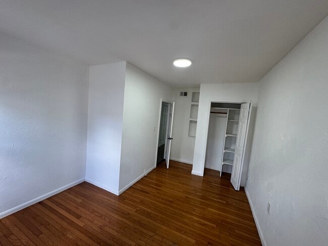 Photo - 8 Shelby St Unit 2