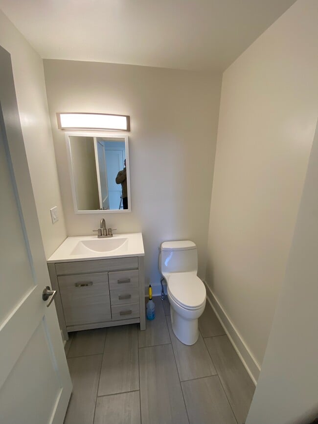 Photo - 1601 E Shore Dr