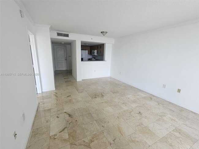 Building Photo - 2101 Brickell Ave Unit 2111