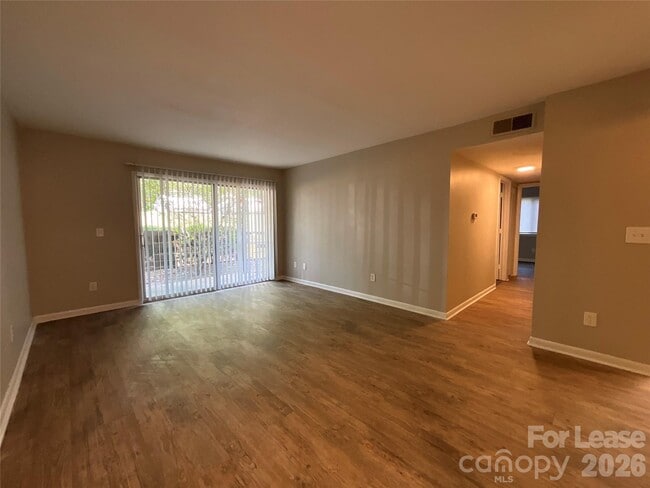 Photo - 415 Orchard Trace Ln Unit 2