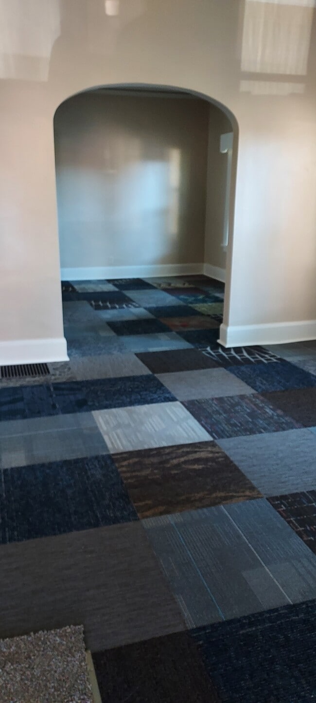 Photo - 1535 West St