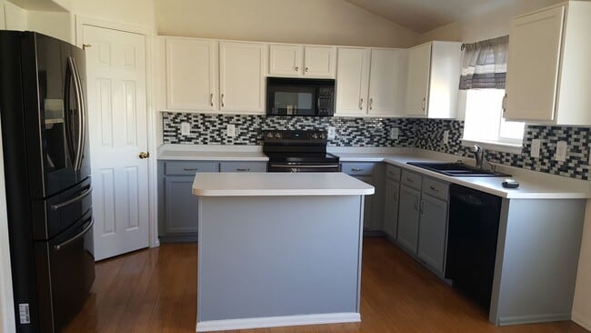 Photo - 1313 Laurel Ct