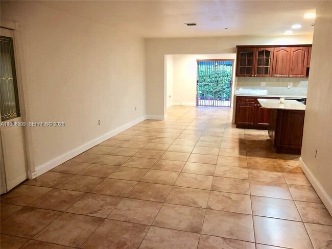 Photo - 10 Marabella Ave