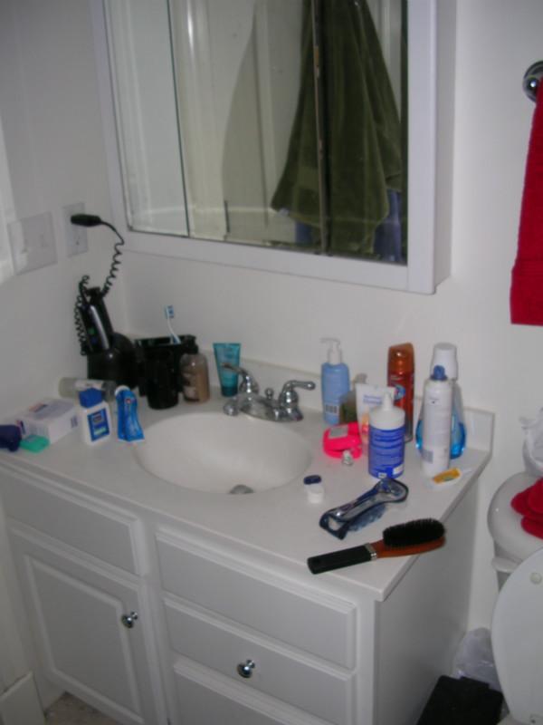 *Pictures are representative samples of the advertised unit. In some cases, the actual units you tou - 14 Buswell St Unit 3