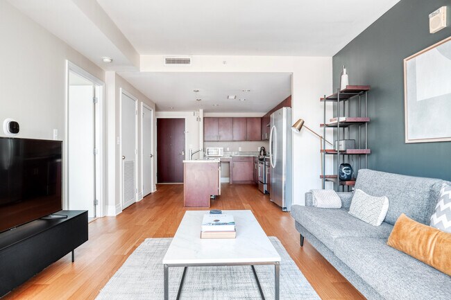 Photo - 2221 I St NW Unidad FL11-ID1216