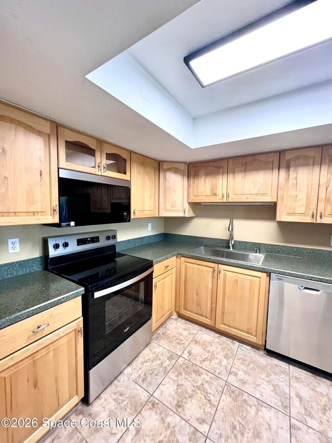 Photo - 185 Palmetto Ave