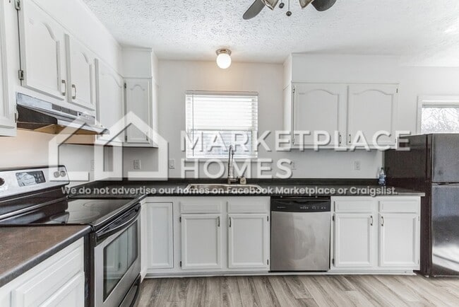 Photo - 6391 Whims Rd