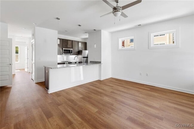 Photo - 918 Porter St