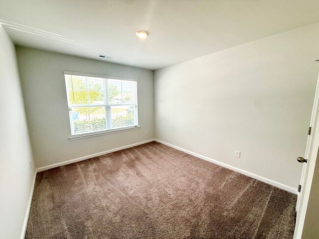 Photo - 1568 Bellamy Pl Dr
