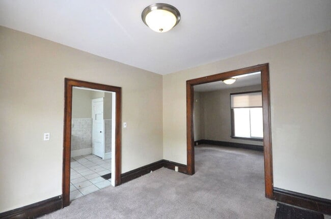 Photo - 177 E 11th Ave