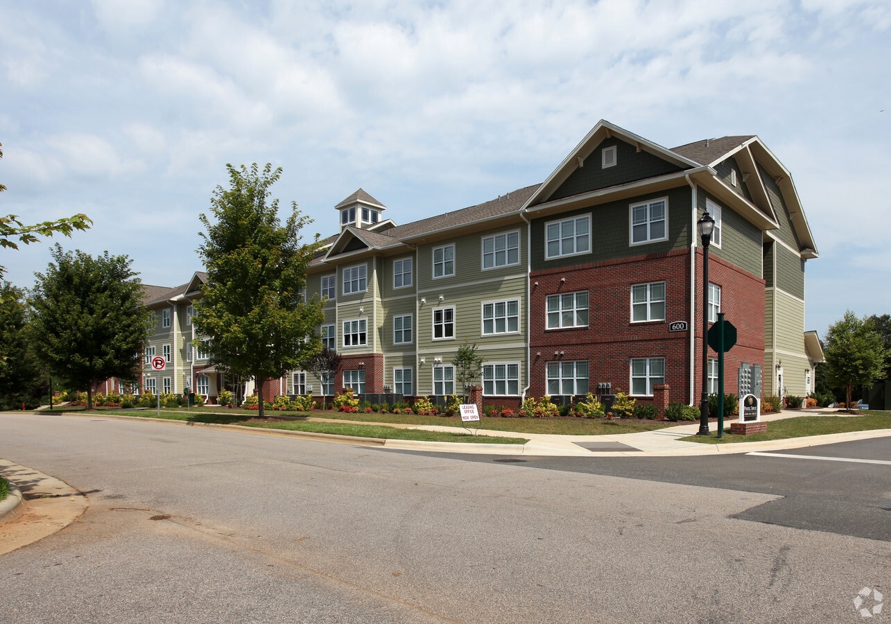 Photo - Powell Spring Apartments